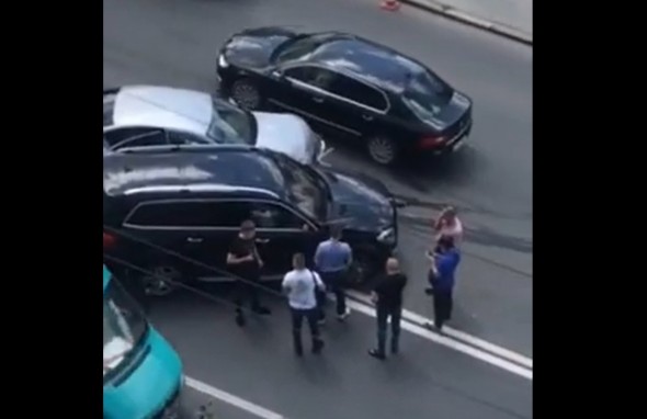Automobilul lui Veaceslav Platon implicat într-un accident VIOLENT pe Bulevardul Ștefan cel Mare din capitală